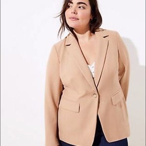 NWT Loft plus elbow patch blazer size 26